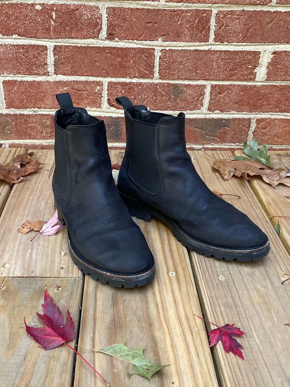 Thursday Boot Co. - Chelsea Boot
- Matte Black Legend - EUC - Size 7